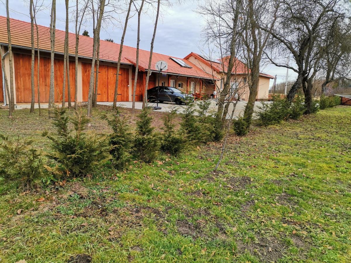Ókerka Vendégház Csesztreg Kültér fotó