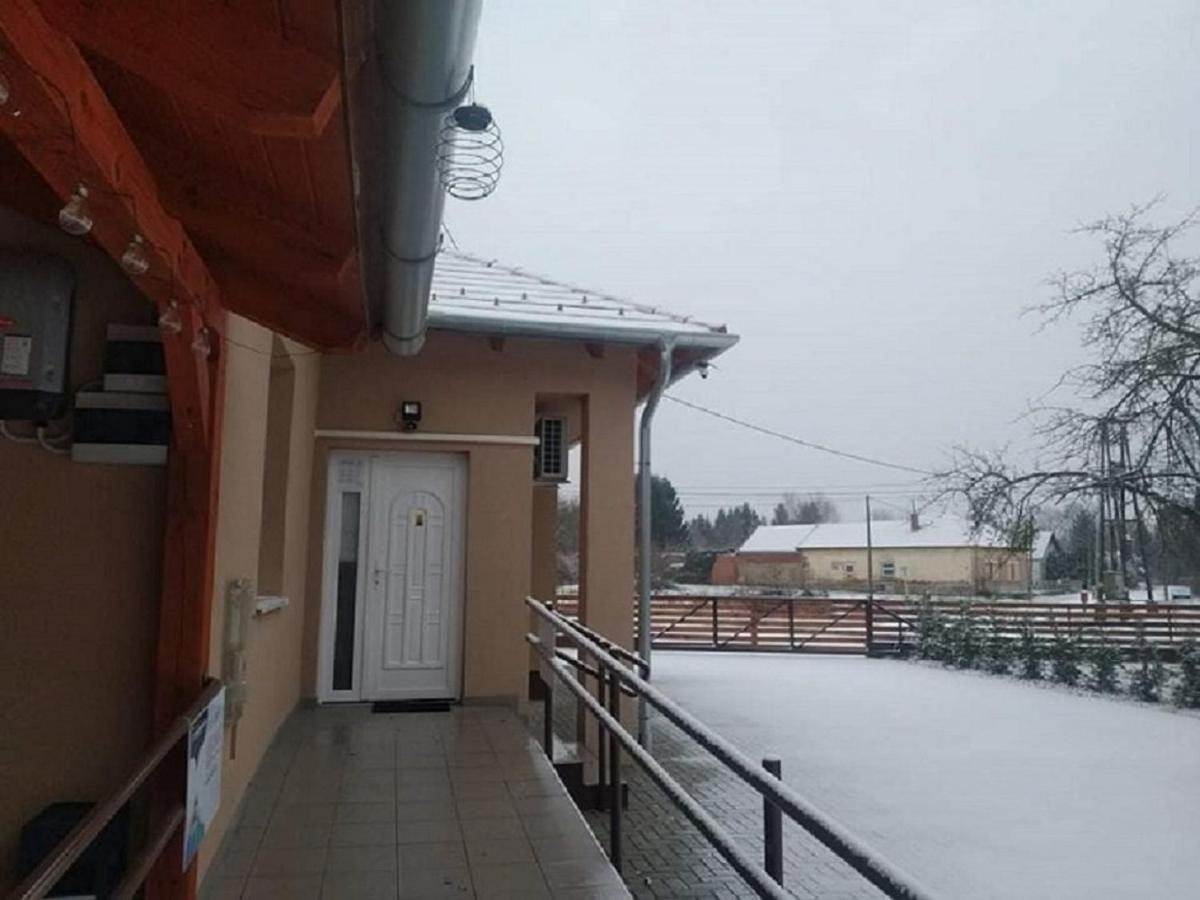 Ókerka Vendégház Csesztreg Kültér fotó